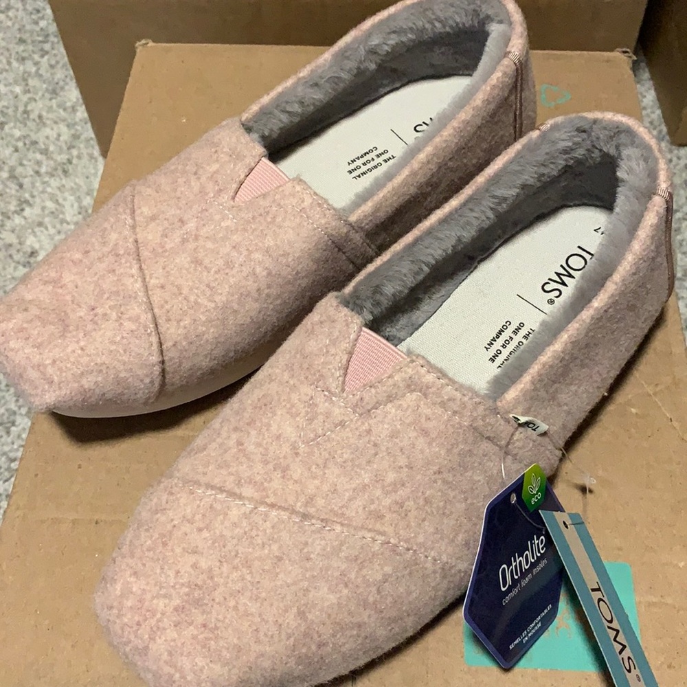 Toms pink faux fur cloud bound alpargata - Picture 1 of 6